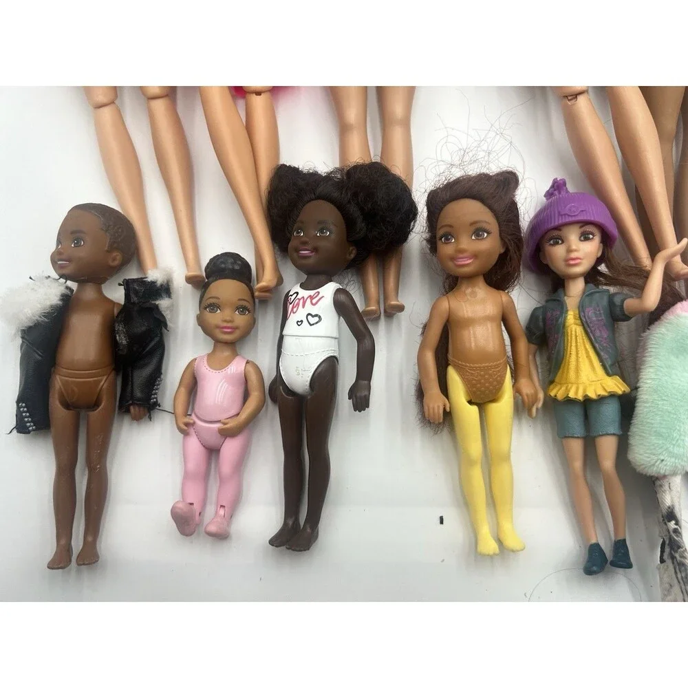 Lot Of 23 Barbie Ken Dolls And Clothes Dresses 2010-modern Mermaid Ballerina